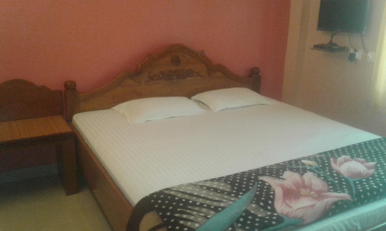 Ganesh Lodge Puri Ngoại thất bức ảnh